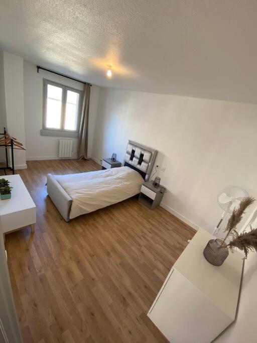 Appartement T2 Centre Ville Доль Екстер'єр фото